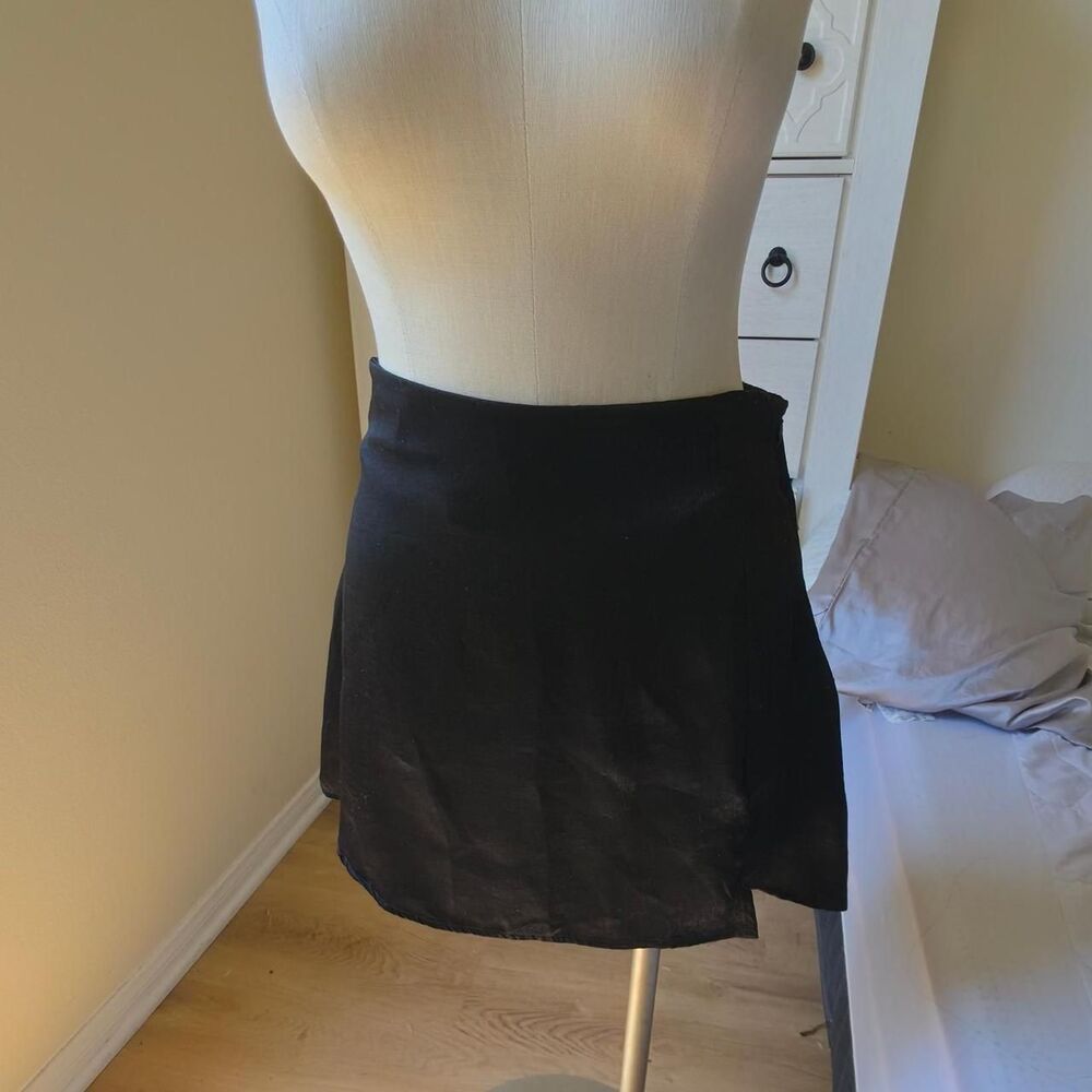 Fashion-nova Women's Black Skirt